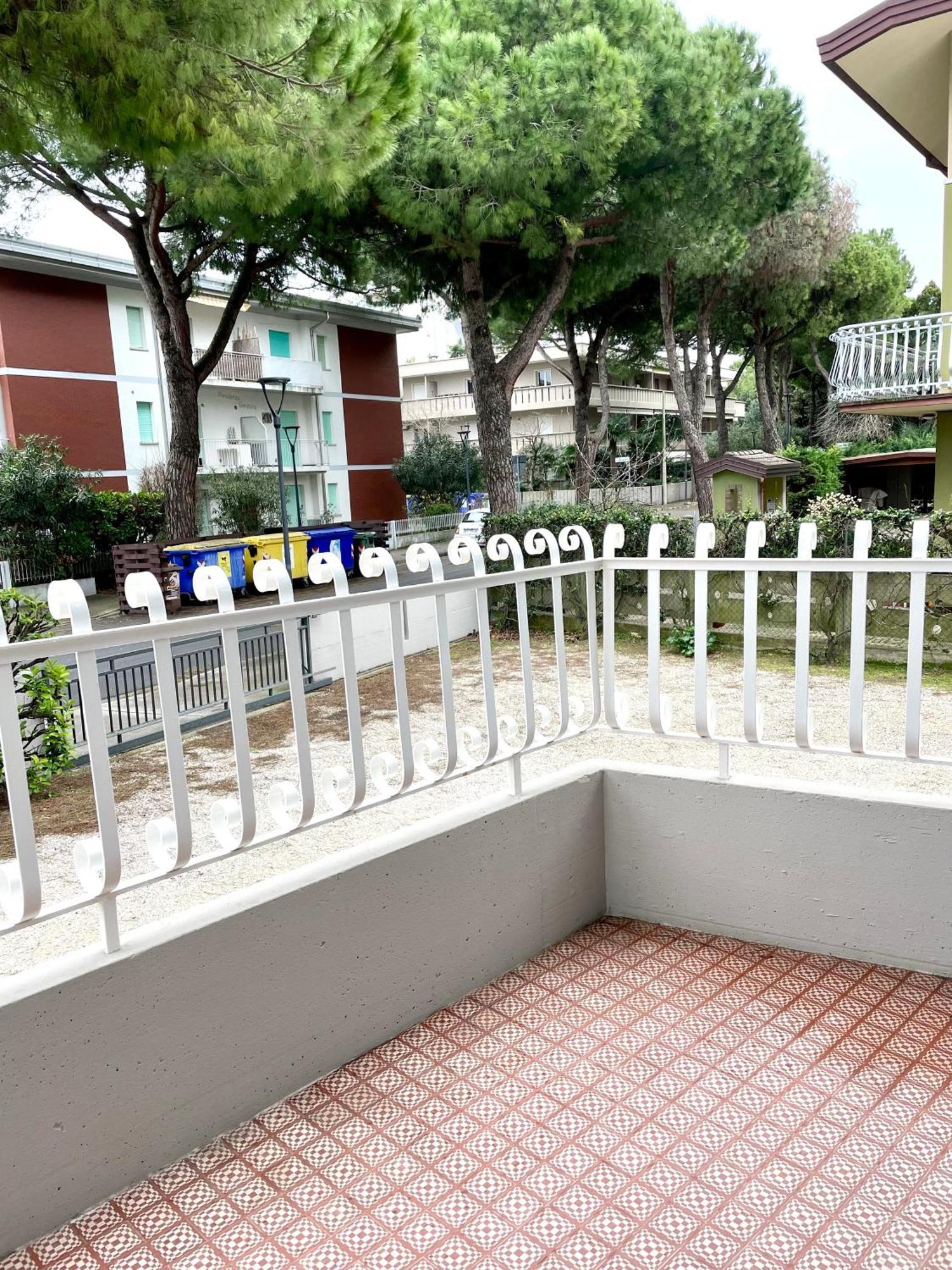 Condominio Mammole Линяно Сабиадоро Екстериор снимка