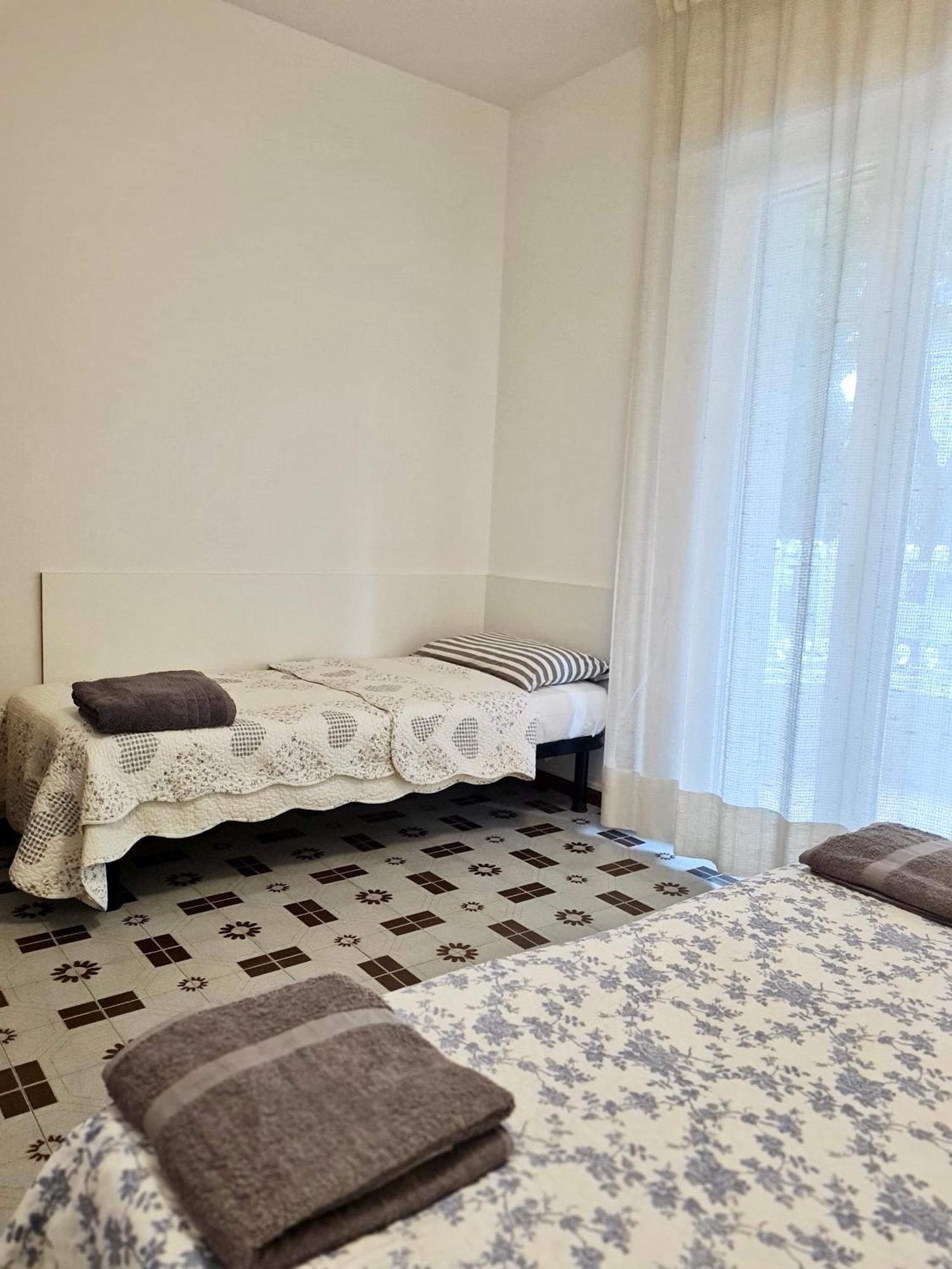 Condominio Mammole Линяно Сабиадоро Екстериор снимка